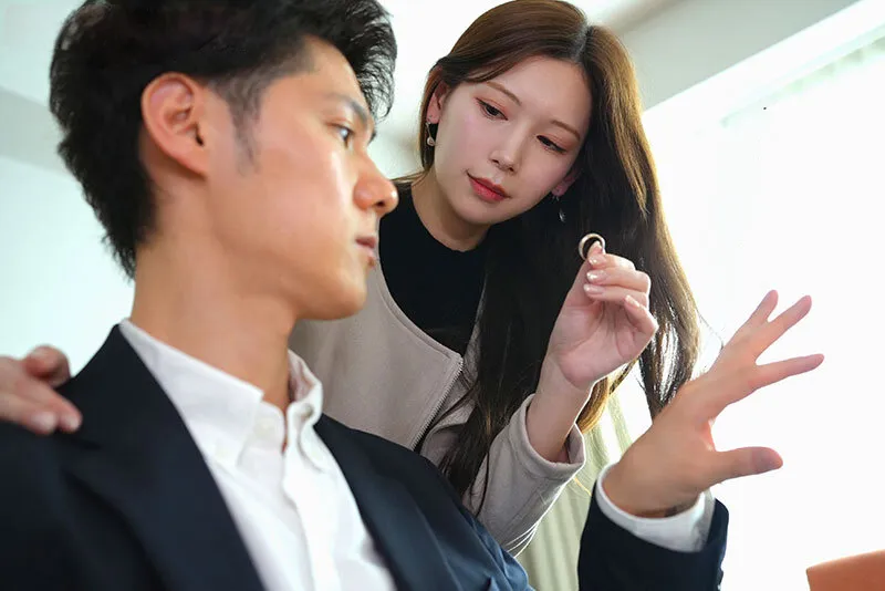 Bà xã đi đi giã ngoại, người chồng ở nhà bị nhỏ em vợ yêu gạ nắc không trượt phát nào